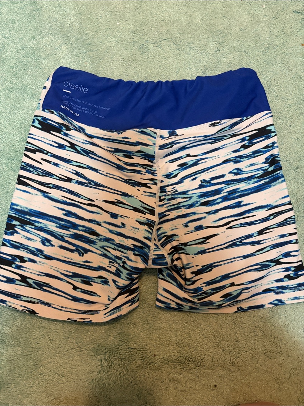 Oiselle Abstract Stripe Bike Shorts - Picture 2 of 3
